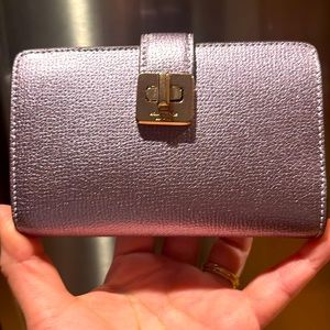 NWT Kate Spade Phoebe Metallic Medium Wallet.